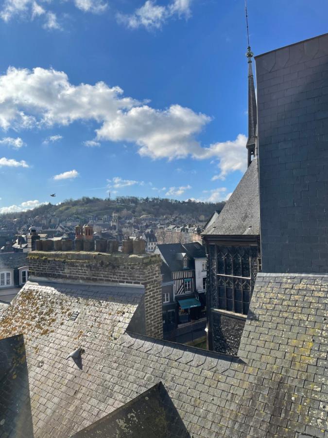Le Loft Du Homard Bleu - Entre Ciel Et Mer - Free Parking 500M 翁弗勒尔 外观 照片