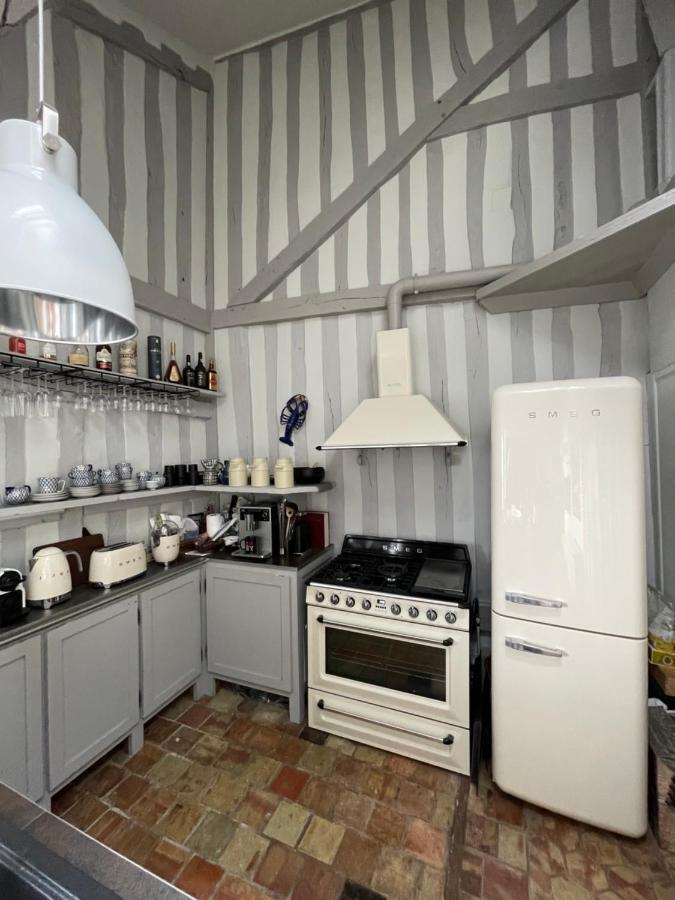 Le Loft Du Homard Bleu - Entre Ciel Et Mer - Free Parking 500M 翁弗勒尔 外观 照片